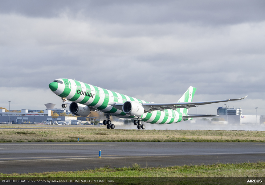 Condor A330neo mit Streifenlackierung