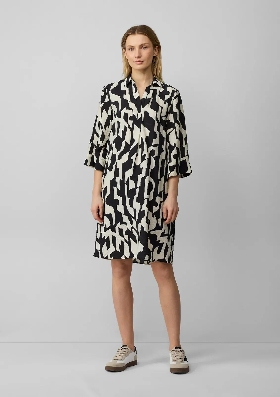 s.Oliver strukturiertes Hemdblusenkleid