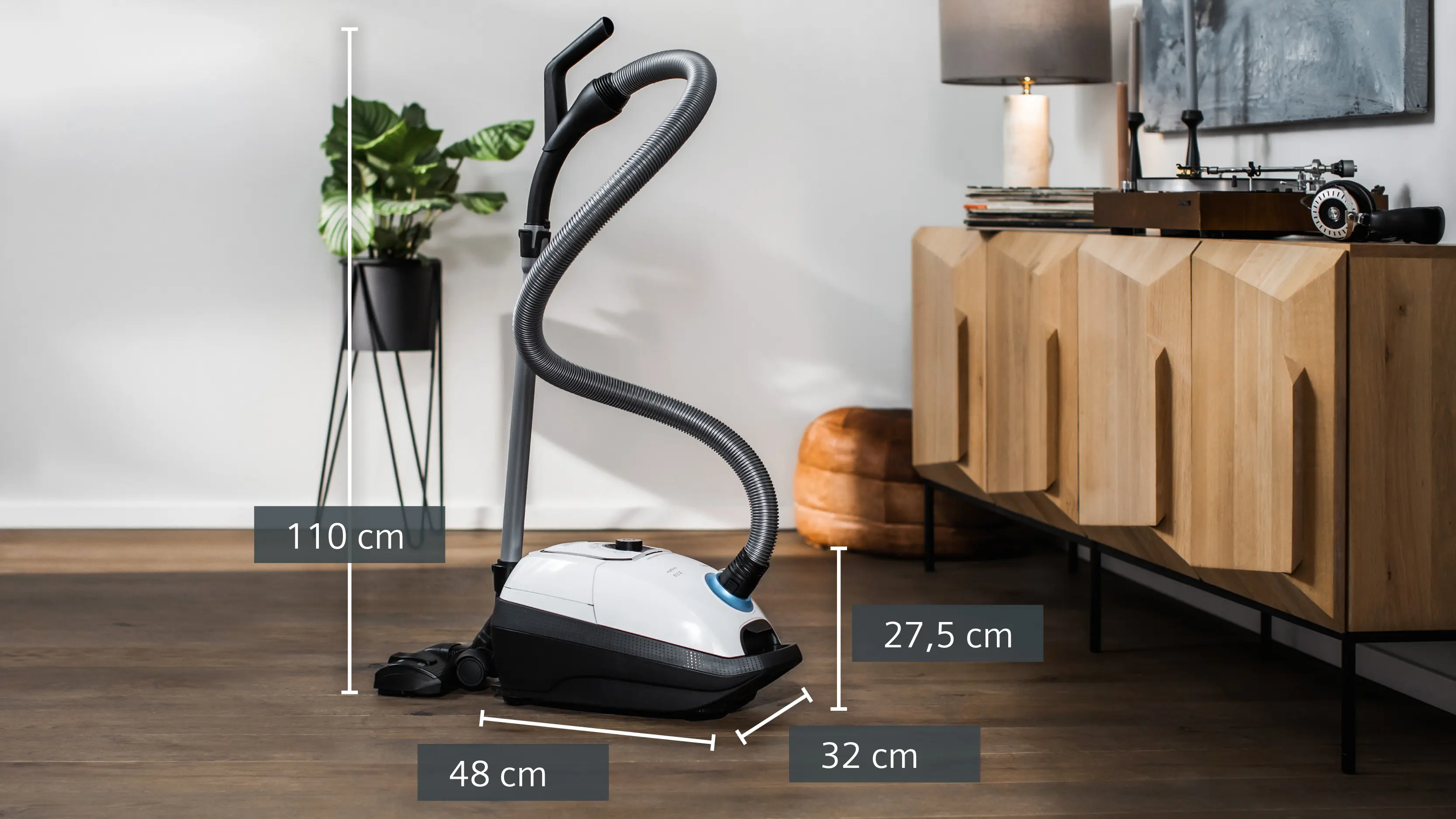 Siemens Z 7.0 white bagged vacuum (VSZ7442S)