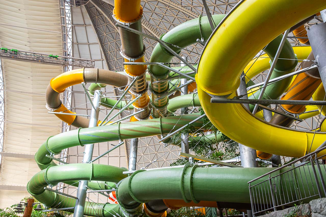 Offizieller Rutschenturm im Tropical Islands